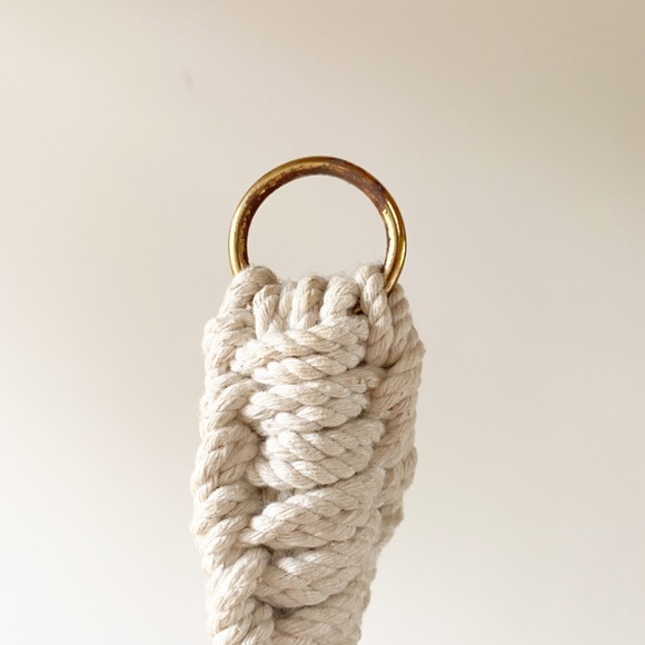 Vintage Large Macrame Plant Holder Display Planter - Picture 5 of 8